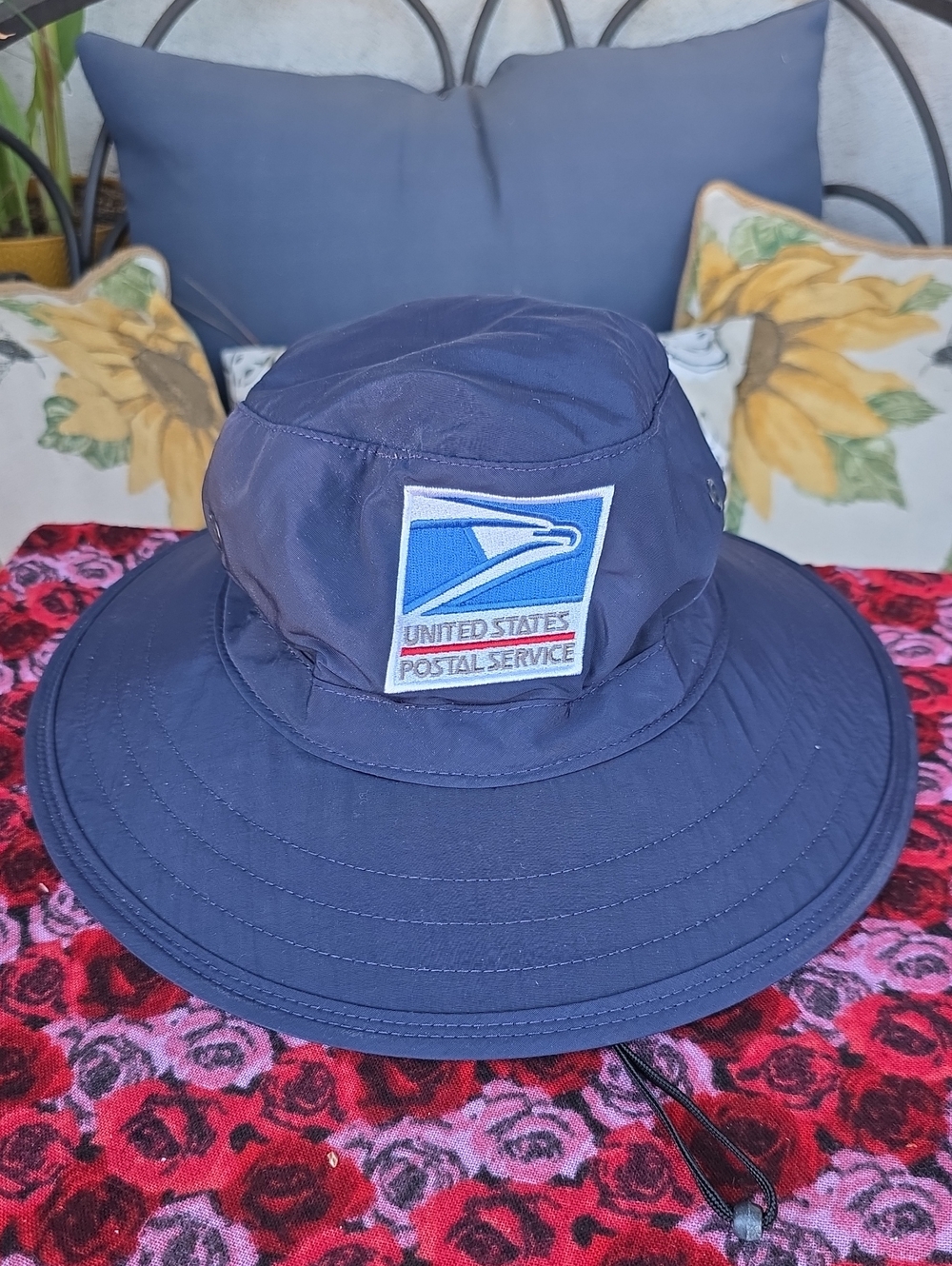 Official USPS United States Postal Service Wide Brim Sun Hat Small 2009